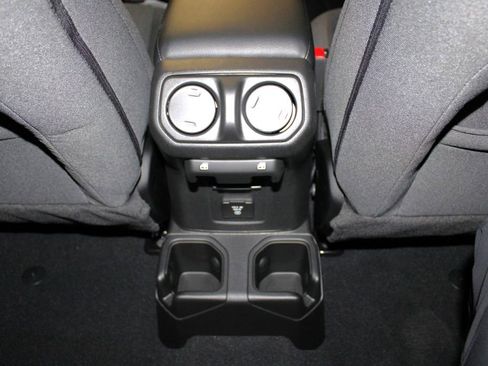 New 2026 Jeep Gladiator Sport image 30