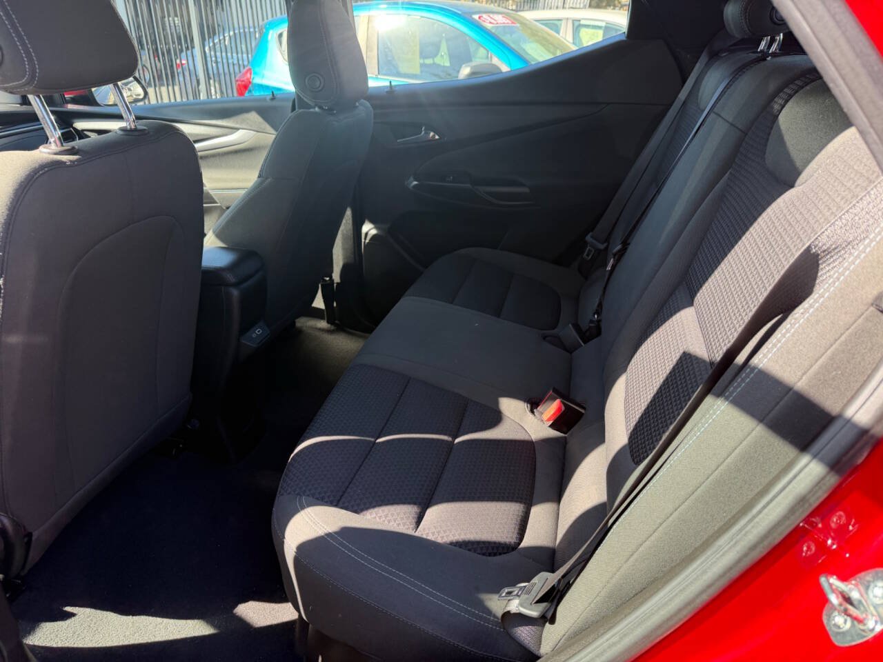 Used 2023 Chevrolet Bolt EUV LT w/ Driver Confidence Package FWD image 9