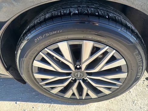 Used 2024 Nissan Altima 2.5 SV image 22