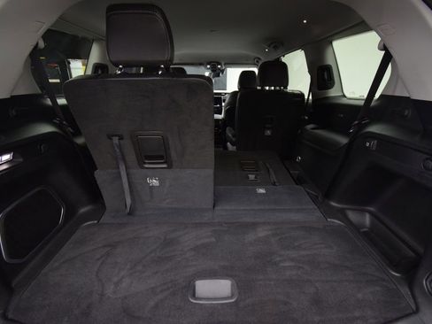 Used 2023 Jeep Grand Cherokee L Limited w/ Luxury Tech Group II image 25