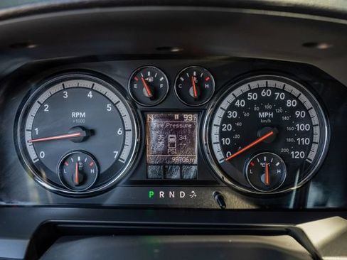 Used 2012 RAM 1500 Laramie RWD image 25