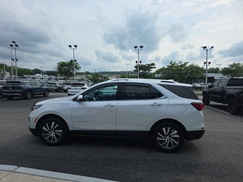 Used 2024 Chevrolet Equinox Premier AWD/4WD image 5