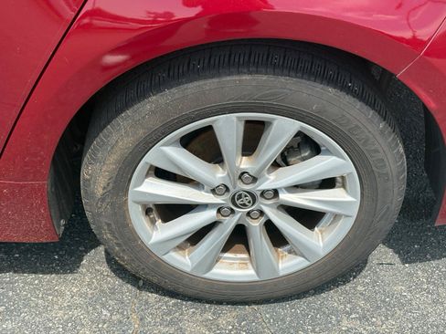 Used 2023 Toyota Corolla LE w/ LE Convenience Package FWD image 14