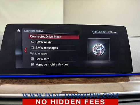 Used 2017 BMW 540i xDrive image 31