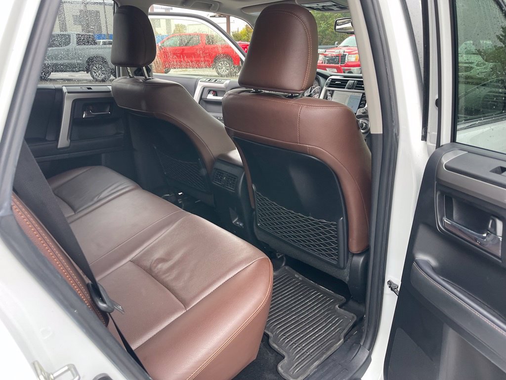 Used 2024 Toyota 4Runner Limited AWD/4WD image 17