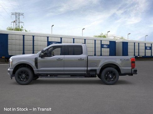 New 2026 Ford F250 Lariat w/ Black Appearance Package image 28