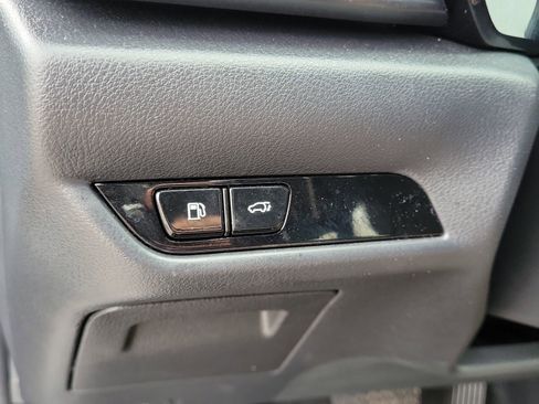 Used 2024 Lexus NX 250 FWD image 25