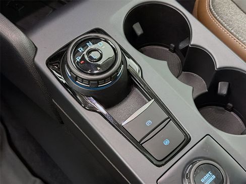 Used 2023 Ford Bronco Sport Outer Banks w/ Tech Package image 19