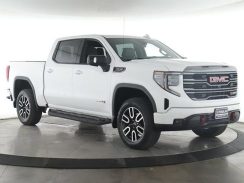 Used 2023 GMC Sierra 1500 AT4 w/ AT4 Premium Package AWD/4WD image 2
