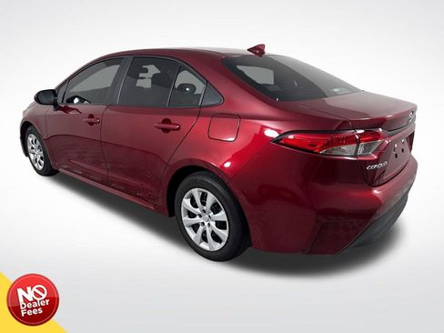 Used 2024 Toyota Corolla LE FWD image 6