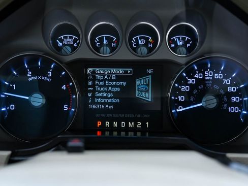 Used 2012 Ford F250 King Ranch w/ FX4 Off Road Pkg image 19