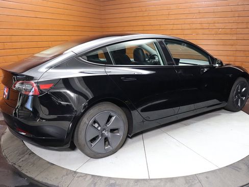 Used 2023 Tesla Model 3 Standard Range image 20