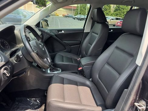Used 2016 Volkswagen Tiguan S AWD/4WD image 6