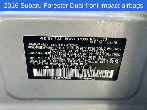Used 2016 Subaru Forester 2.5i Premium w/ All-Weather Package AWD/4WD image 19