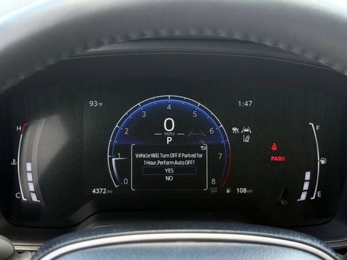 Used 2025 Toyota Corolla SE FWD image 13