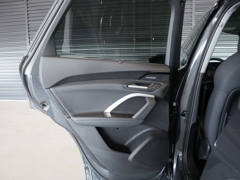 New 2025 Audi Q5 Premium Plus AWD/4WD image 25