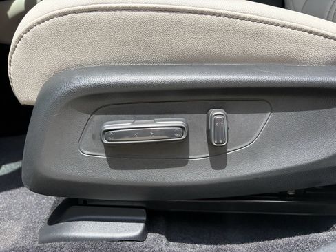 Certified 2026 Honda HR-V EX-L image 25
