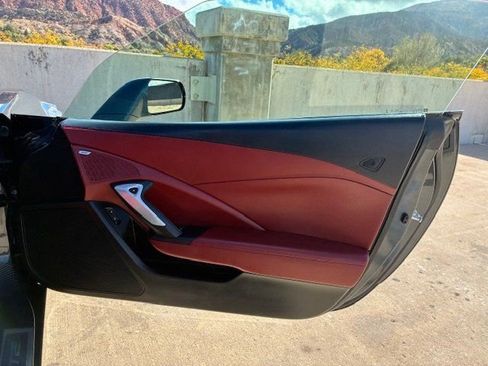 Used 2018 Chevrolet Corvette Grand Sport image 10