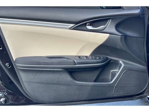 Certified 2018 Honda Civic LX image 11