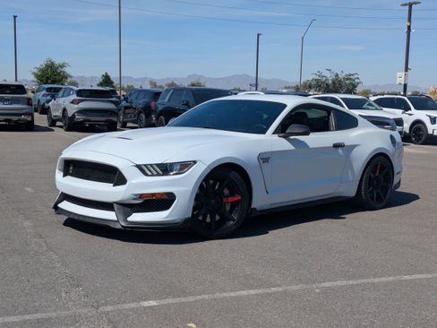 Used 2017 Ford Mustang Shelby GT350 image 31