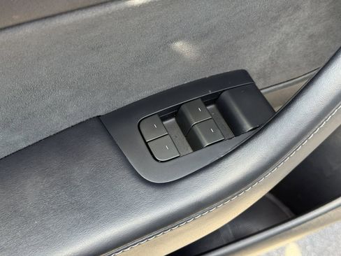 Used 2023 Tesla Model 3 Standard Range RWD image 21