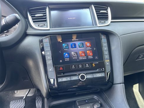 Used 2025 INFINITI QX50 Luxe image 25