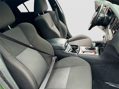 Used 2023 Dodge Charger R/T w/ Performance Handling Group image 28