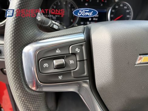 Used 2025 Chevrolet Blazer LT image 21