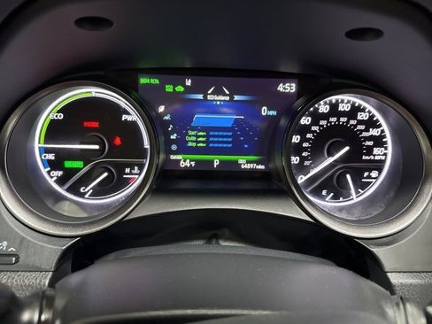 Used 2022 Toyota Camry XSE image 16