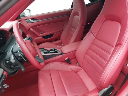 Certified 2024 Porsche 911 Carrera S RWD image 16