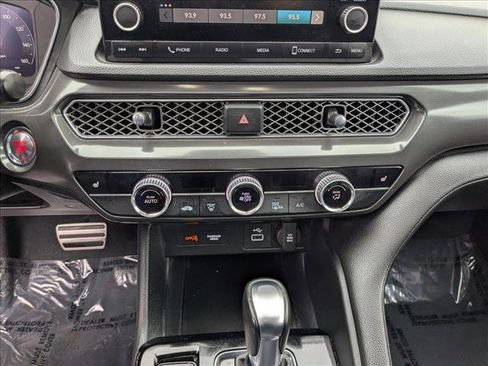 Certified 2024 Acura Integra A-Spec image 15