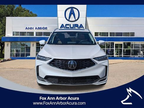 Used 2026 Acura MDX SH-AWD w/ Advance Package image 8