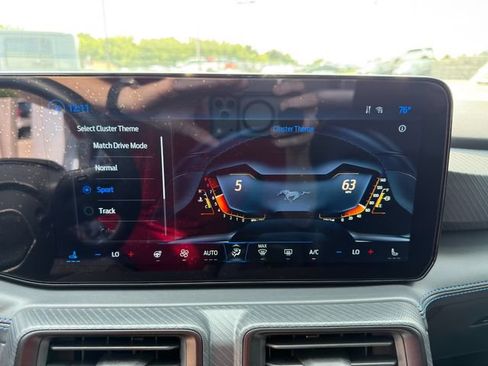 Used 2025 Ford Mustang Dark Horse RWD image 34