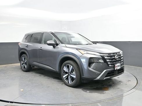 Used 2026 Nissan Rogue SL AWD/4WD image 4