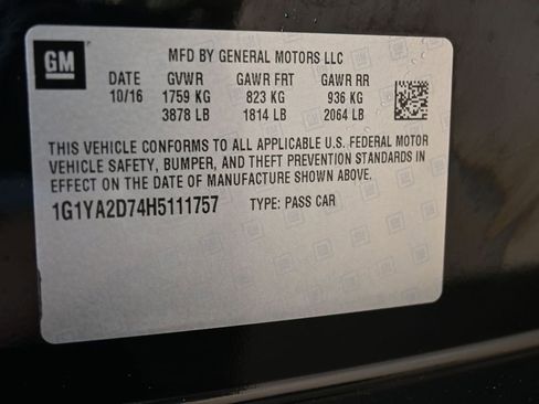 Used 2017 Chevrolet Corvette Stingray Coupe w/ 1LT RWD image 40