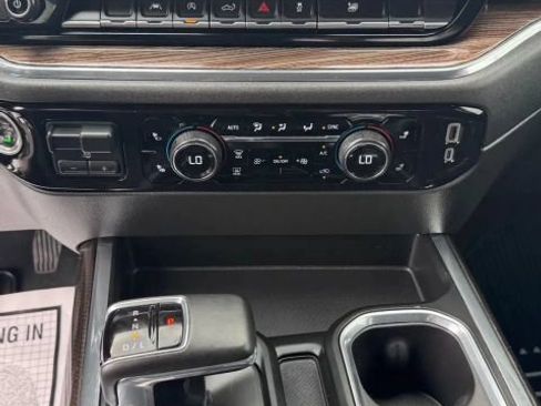 Used 2023 Chevrolet Silverado 1500 RST w/ Max Trailering Package AWD/4WD image 13