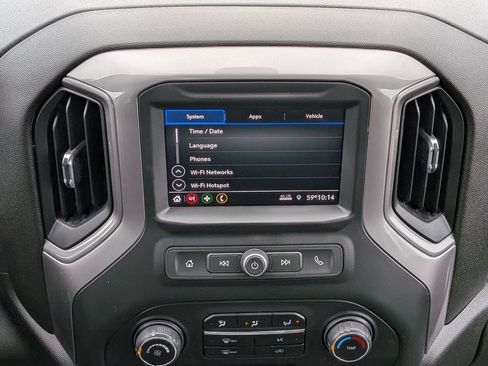 Used 2021 Chevrolet Silverado 1500 Custom Trail Boss w/ LPO, Dark Essentials Package image 19