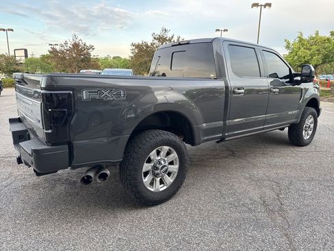 Used 2019 Ford F350 Platinum w/ Platinum Ultimate Package AWD/4WD image 17