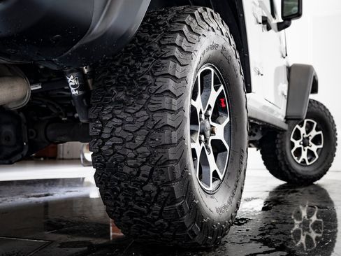 Used 2020 Jeep Wrangler Unlimited Rubicon image 40