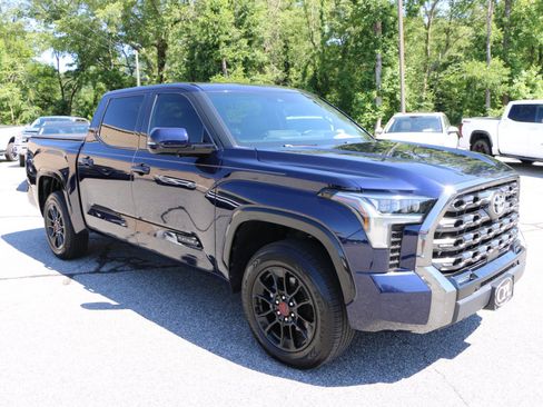 Used 2023 Toyota Tundra Platinum AWD/4WD image 9