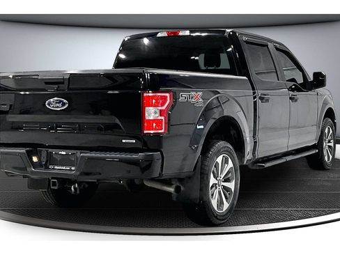 Used 2019 Ford F150 XL w/ Equipment Group 101A Mid AWD/4WD image 18