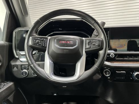 Used 2023 GMC Sierra 1500 SLE AWD/4WD image 14