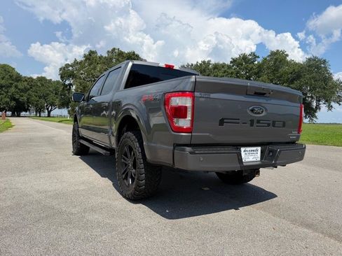 Used 2021 Ford F150 Lariat w/ Equipment Group 502A High AWD/4WD image 4