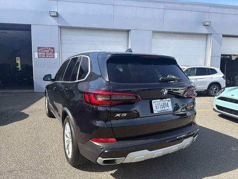 Used 2023 BMW X5 xDrive40i w/ Premium Package AWD/4WD image 9