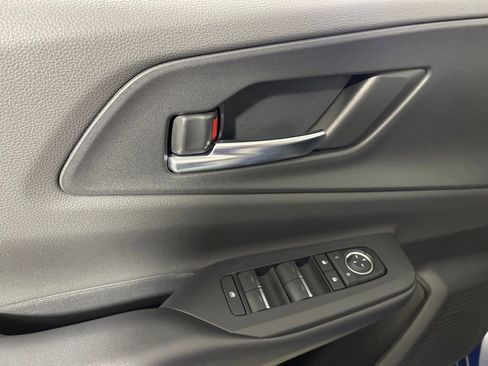 Used 2026 Toyota Prius Plug-In Hybrid image 16