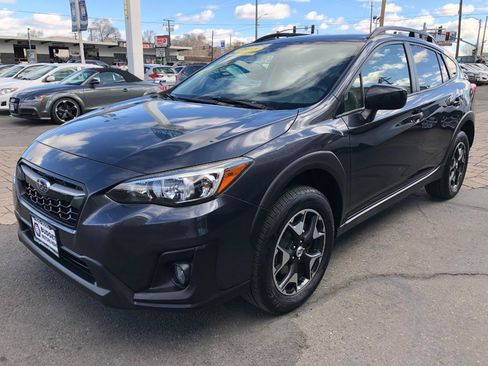 Used 2018 Subaru Crosstrek 2.0i Premium w/ Eyesight System image 6