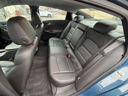 Used 2024 Chevrolet Malibu LT image 38