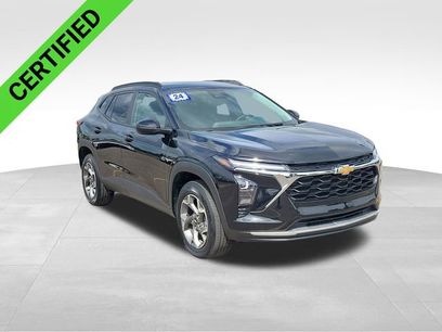Certified 2024 Chevrolet Trax LT w/ Driver Confidence Package