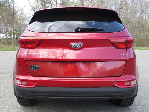 Used 2018 Kia Sportage EX w/ EX Technology Package AWD/4WD image 6