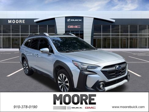 Used 2024 Subaru Outback Touring XT AWD/4WD image 1